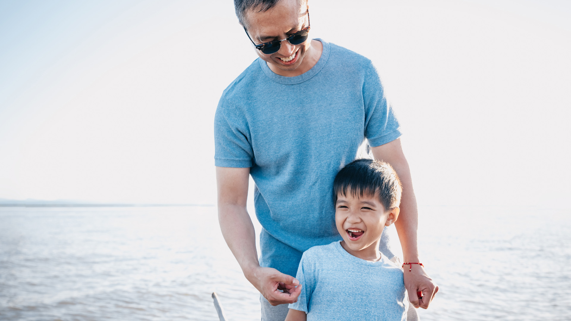 Managing financial stress during the holiday season